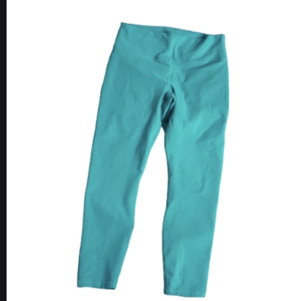 Fabletics teal leggings